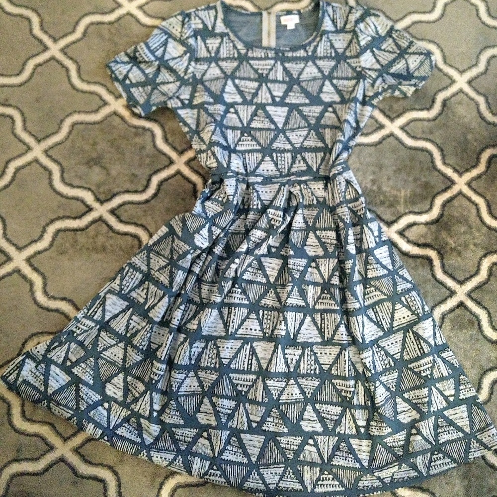 👗LuLaRoe Amelia👗
